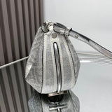 Ziva's Charm handbag – close-up view (Standard Size)