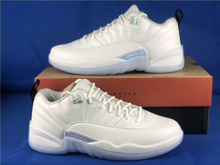 Nike Men's & Women's Designer Street Sneakers — Style 170 interior view