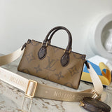  Smart structured bag carried on shoulder