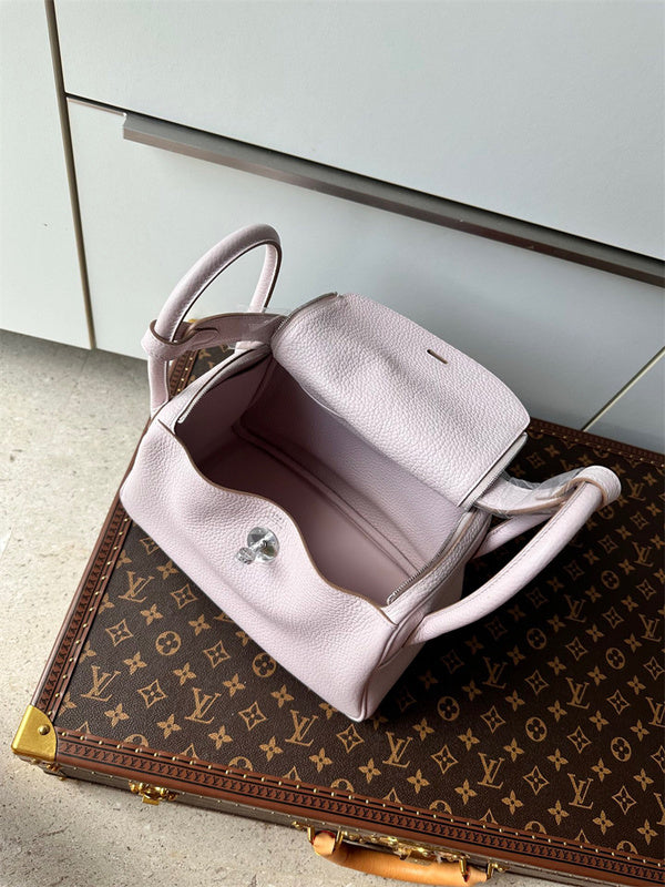 Everyday-Ready handbag styled for everyday wear