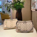  Classic structured bag front view 19