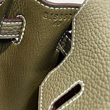  smart carryall bag styled with outfit