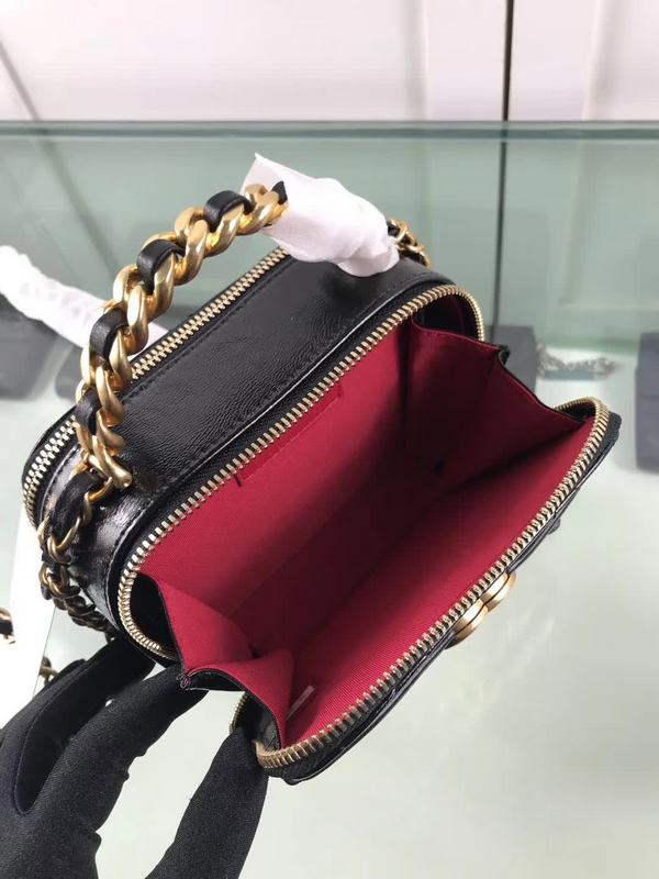 Zivas Charm Refined Structure Fashion Handbag (Signature Shape & Finish) – Lifestyle Shot