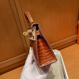 Crisp handbag styled for everyday wear