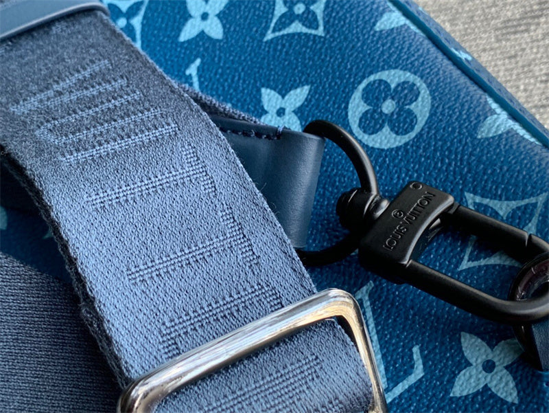  sophisticated crossbody bag styled with outfit