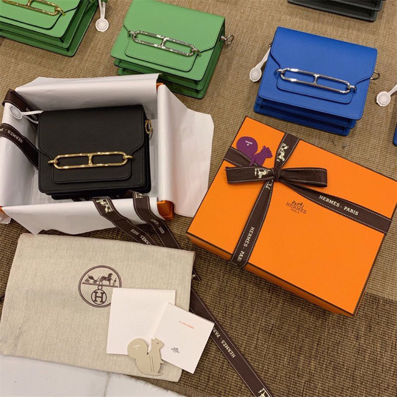  Refined crossbody bag carried on shoulder 10