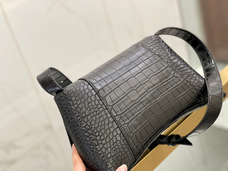 Ziva's Charm handbag – lifestyle view (one versatile size)