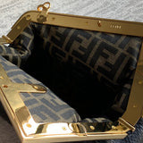Ziva's Charm handbag – product shot (11.5cm*5.5cm*10cm)