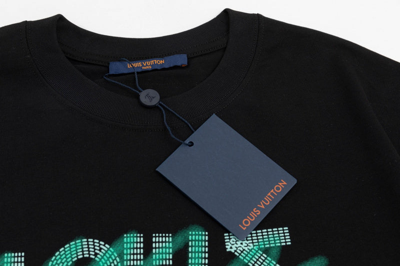 Full styled look of Louis Vuitton cotton t-shirt with contemporary cut