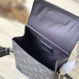  modern top-handle bag detail view showing craftsmanship 8