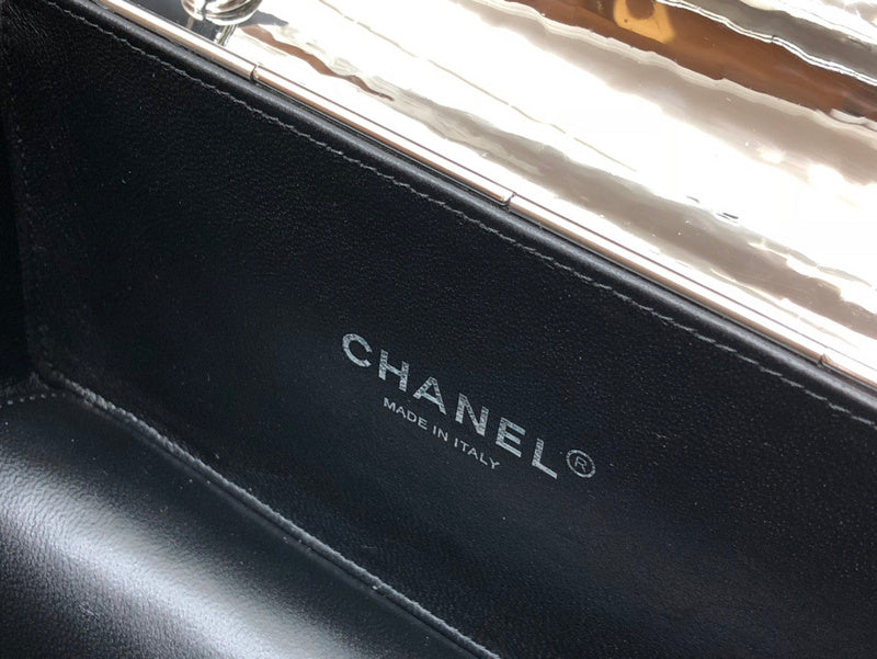  compact purse view 8