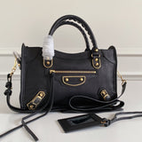 Zivas Charm Contemporary Flair Statement Handbag (Premium Everyday Carry) – Lifestyle Shot