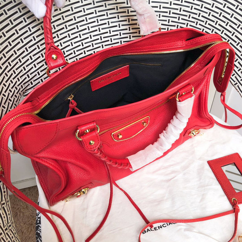 Close-up detail of polished statement women's handbag – women's designer-style accessory