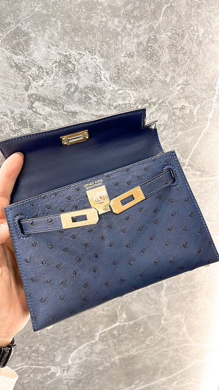 Side view of graceful structured handbag