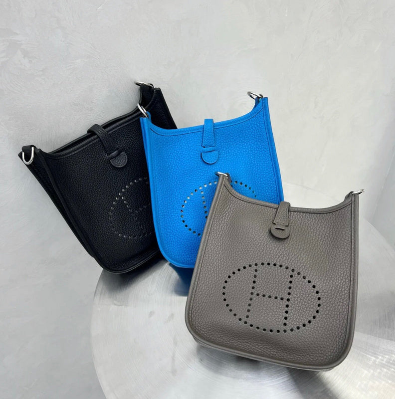 Chic bag women's premium everyday handbag