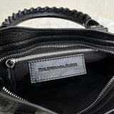 Zivas Charm Chic Craftsmanship Statement Handbag (Elevated Daily Companion) – Close-Up Detail