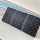 Close-up detail of chic everyday-luxe women's handbag – women's premium purse