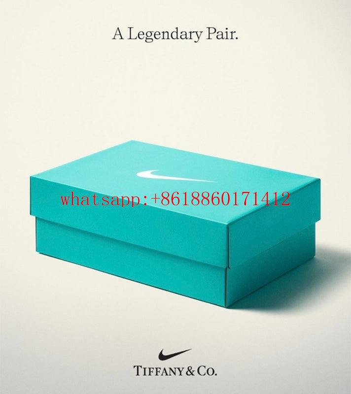 Nike all-black luxury sneakers view 8 everyday casual design