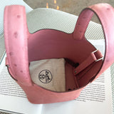 shopper bag interior and compartment view 9
