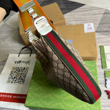 Handle and strap detail of refined elevated women's handbag – women's luxury handbag