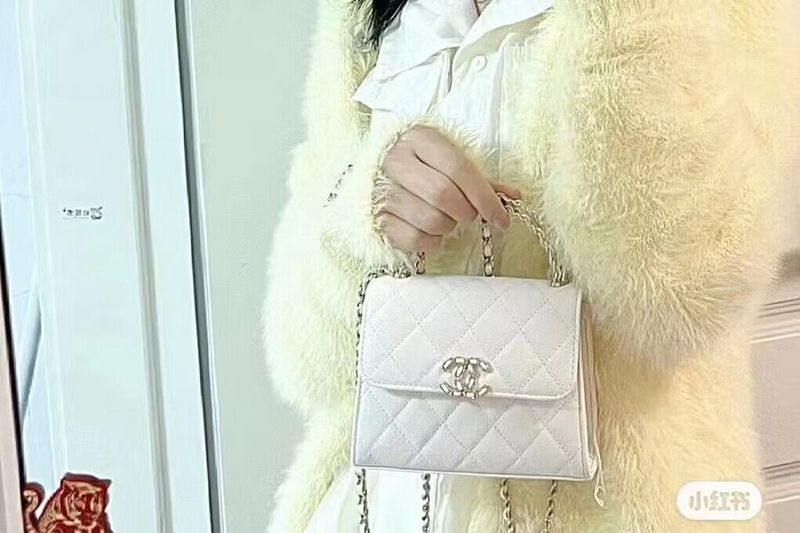  handbag, versatile everyday style, image 4