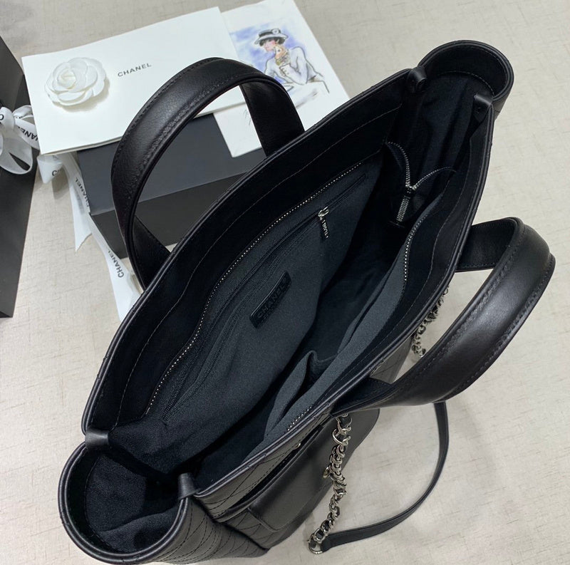  women's handbag, versatile design, view 4