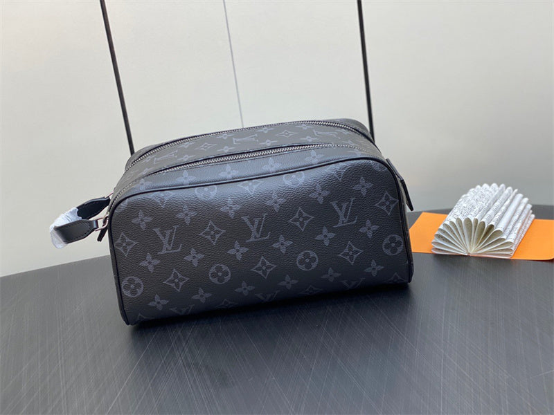  sophisticated crossbody bag detail view showing craftsmanship