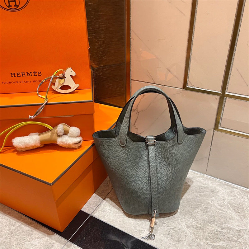 Contemporary bag women's premium everyday handbag