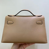 Streamlined handbag styled for everyday wear