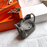  everyday bag interior and compartment view