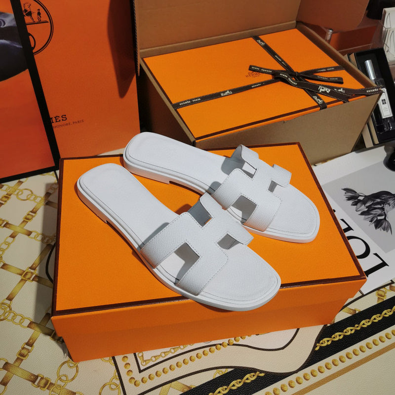 Hermes sandals Style 101 - top view showing design