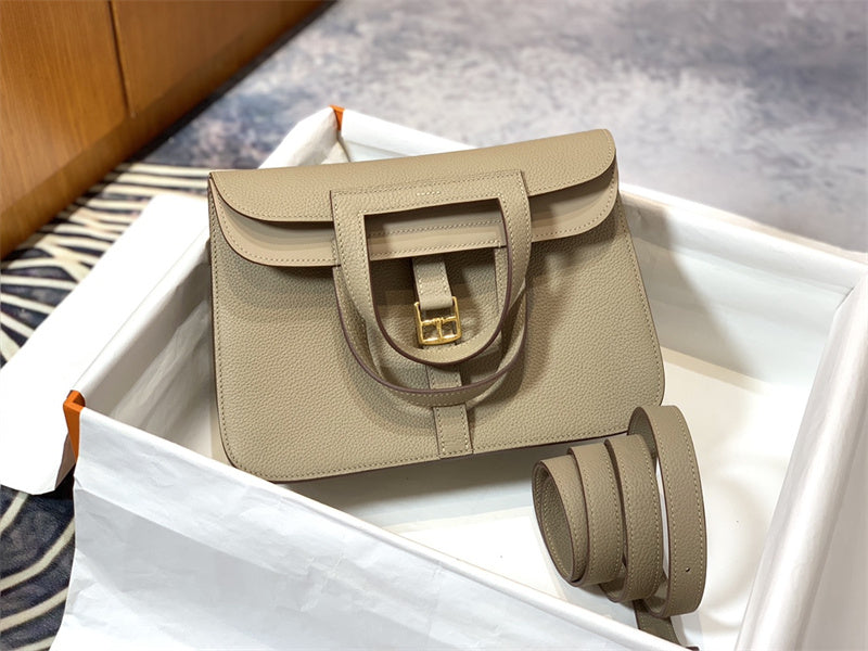 Chic bag women's premium everyday handbag