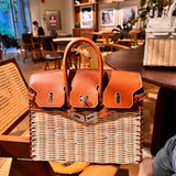  Tailored carryall bag front view 13