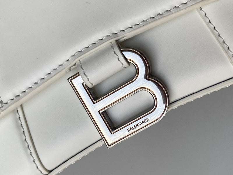 Zivas Charm Elevated Essentials Premium Handbag (Premium Everyday Carry) – Detail View
