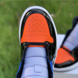 Nike Men's & Women's Designer Lifestyle Shoes — Style 044 detail view