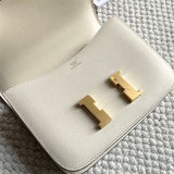Interior view of streamlined premium bag