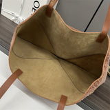 Ziva's Charm handbag – interior view (42cm*18cm*41cm)