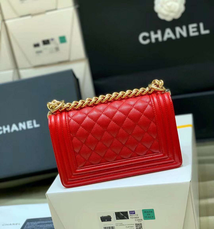  women's handbag, mid design, view 5