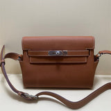  signature shoulder bag styled with outfit 24