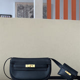 Effortless handbag styled for everyday wear