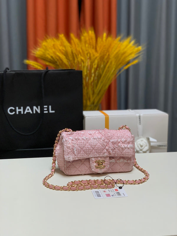  mid purse view 6