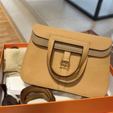  essential shopper bag detail view showing craftsmanship 20