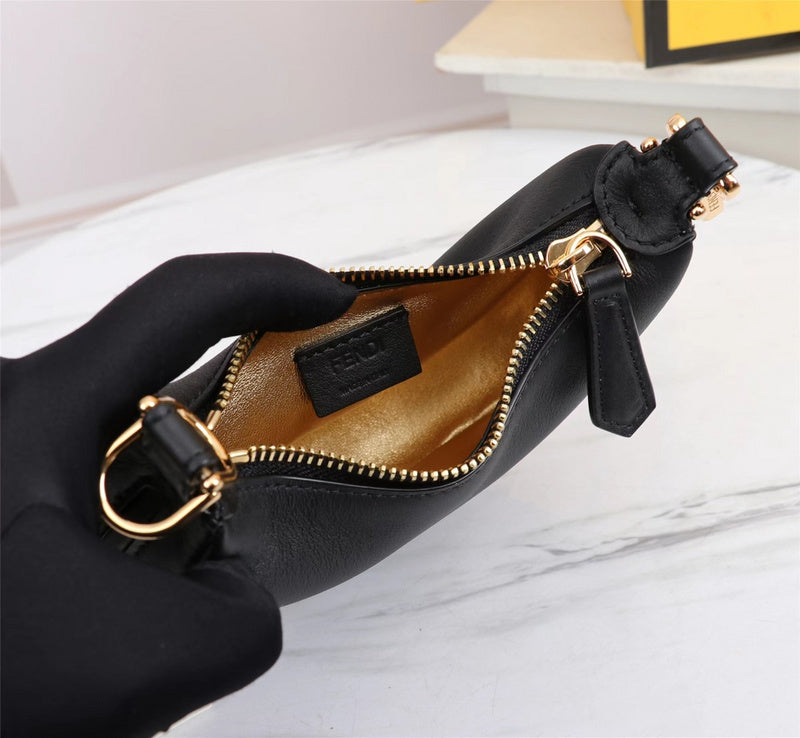Ziva's Charm handbag – lifestyle view (Standard Size)