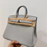  Polished shoulder bag front view 25