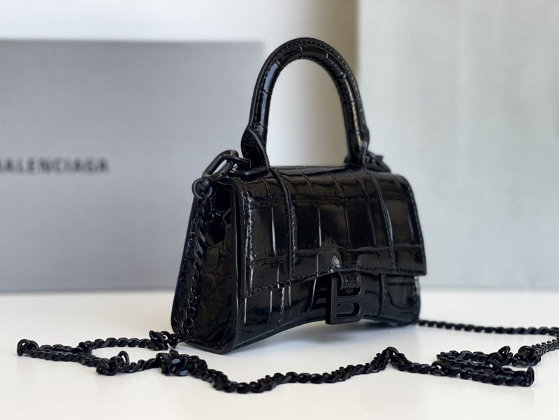 Zivas Charm Classic Sensibility Statement Handbag (Considered Detail & Form) – Lifestyle Shot