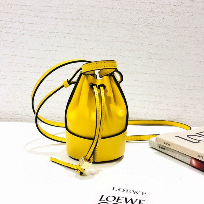 Ziva's Charm handbag – back view (8.5cm*6.5cm*13cm)