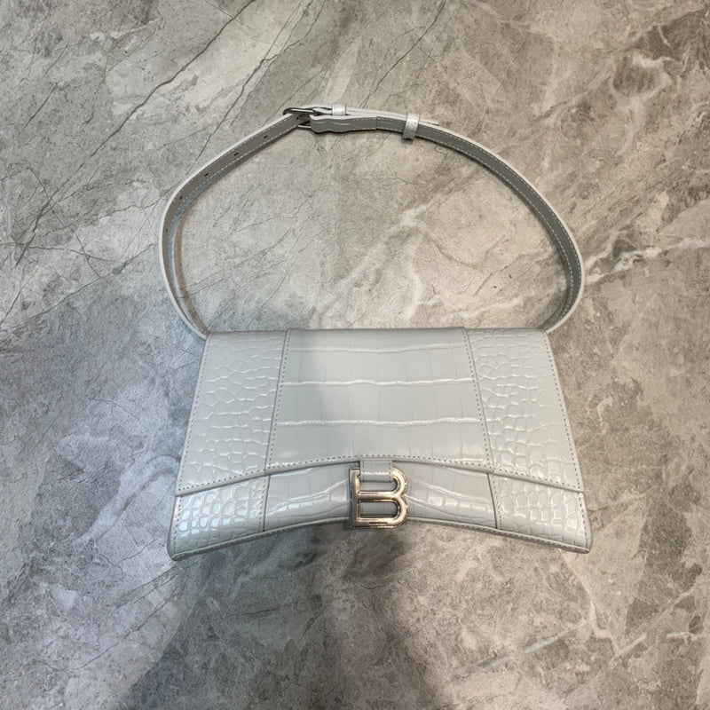 Structured Faux Leather Handbag - Smooth Faux-Leather Exterior | Women's Luxury Handbag #621 - front view (image 1) of designer-inspired handbag