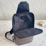 Front view of premium everyday-luxe women's handbag – women's luxury handbag