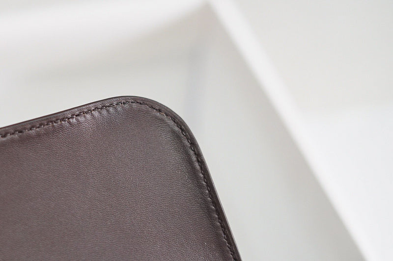 Effortless bag women's premium everyday handbag
