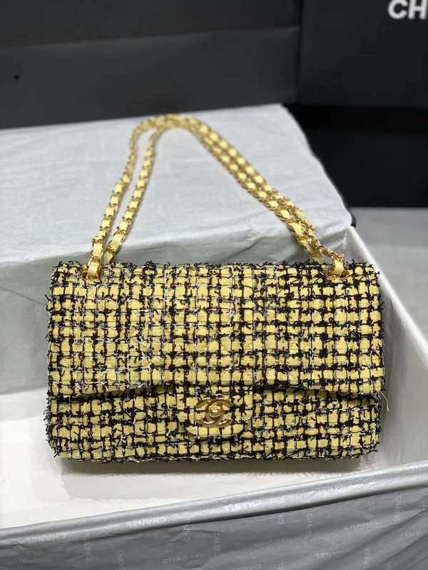 Zivas Charm Streamlined Design Luxury Handbag (Effortless Style Upgrade) – Front View